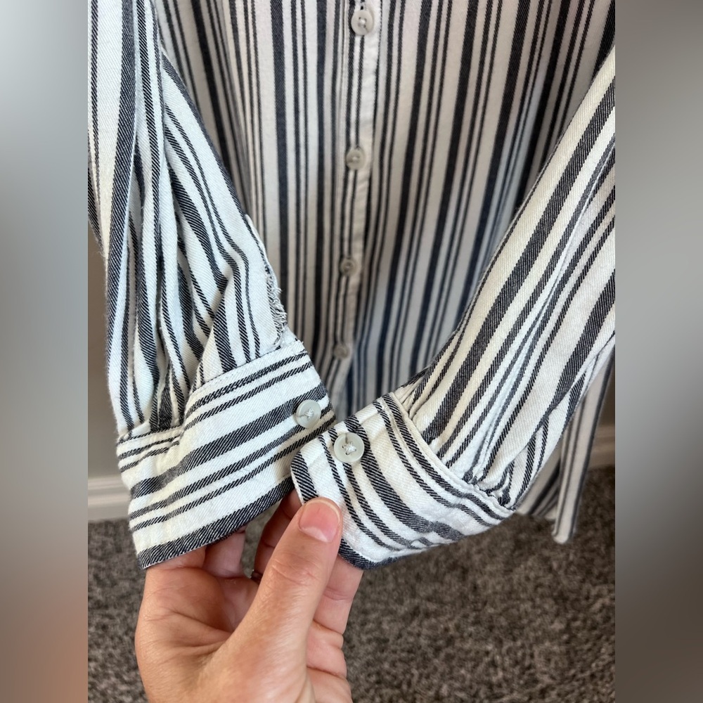 Comfy Striped Button Up Shirt - Picture 6 of 7